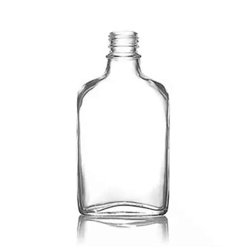 Bouteilles d'alcool en verre